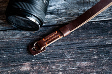 Load image into Gallery viewer, ODYSSEY Leather Wrist Strap