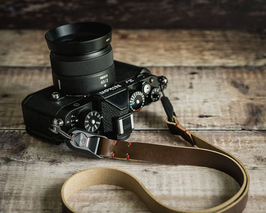 How to choose a leather Camera Strap