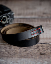 Load image into Gallery viewer, Alne Classic Wide Neck Strap