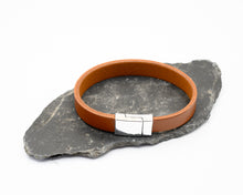 Load image into Gallery viewer, Men’s Leather Bracelet