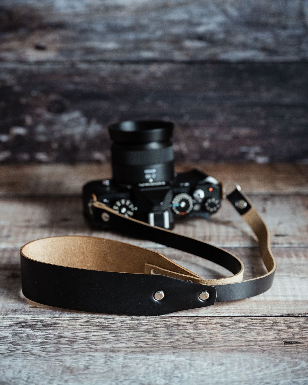 Avenger Wide Neck Leather Camera Strap
