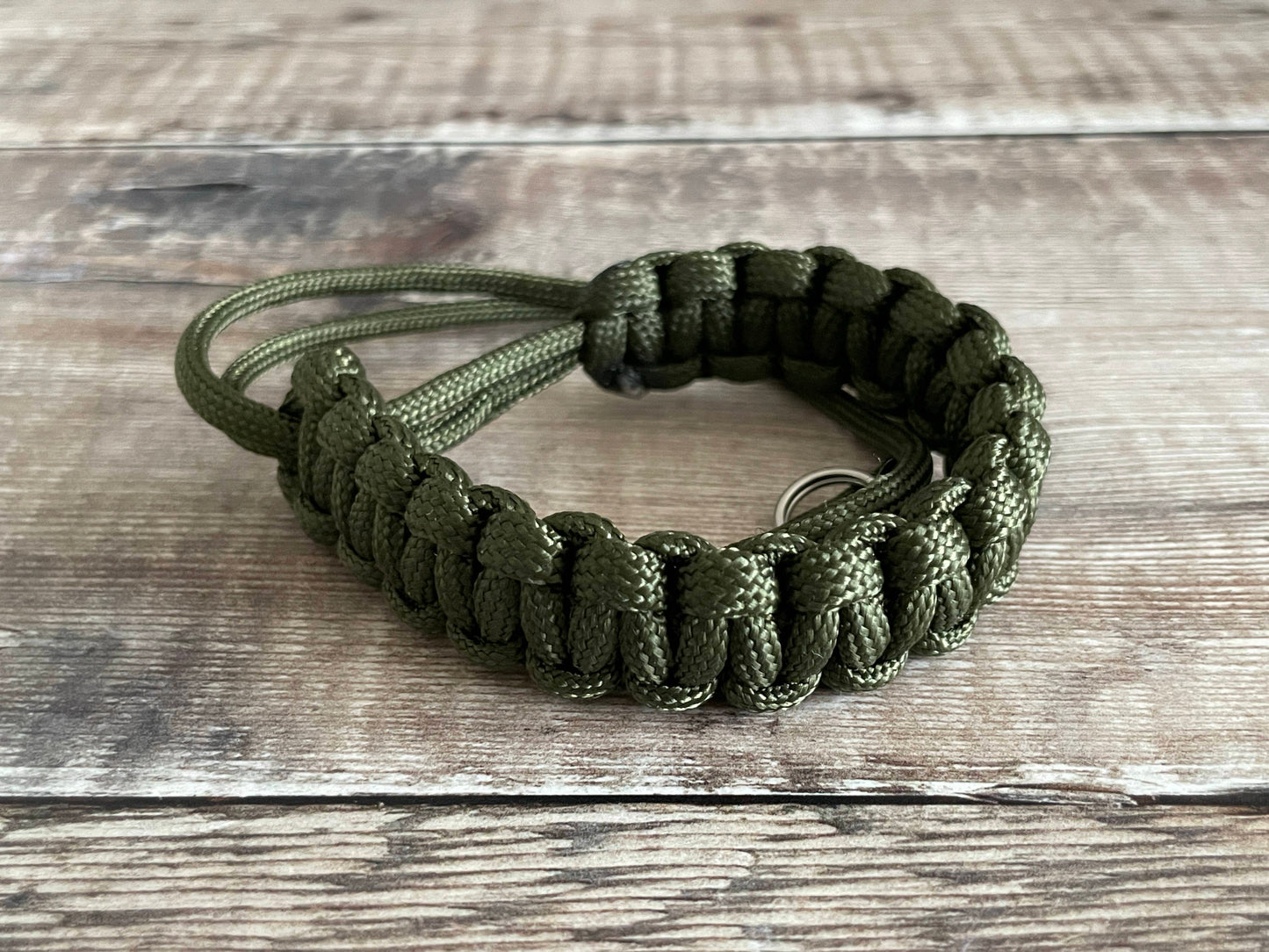 Paracord Camera Wrist Strap | Green
