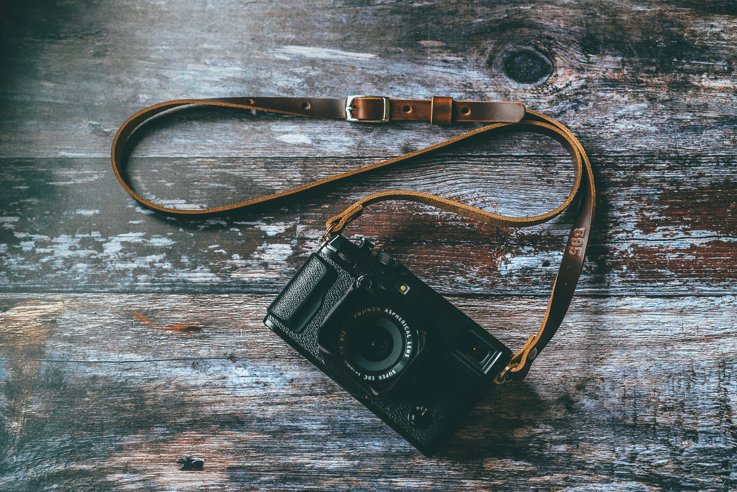 Adjustable Horween Chromexcel leather camera strap with nickel hardware handmade UK