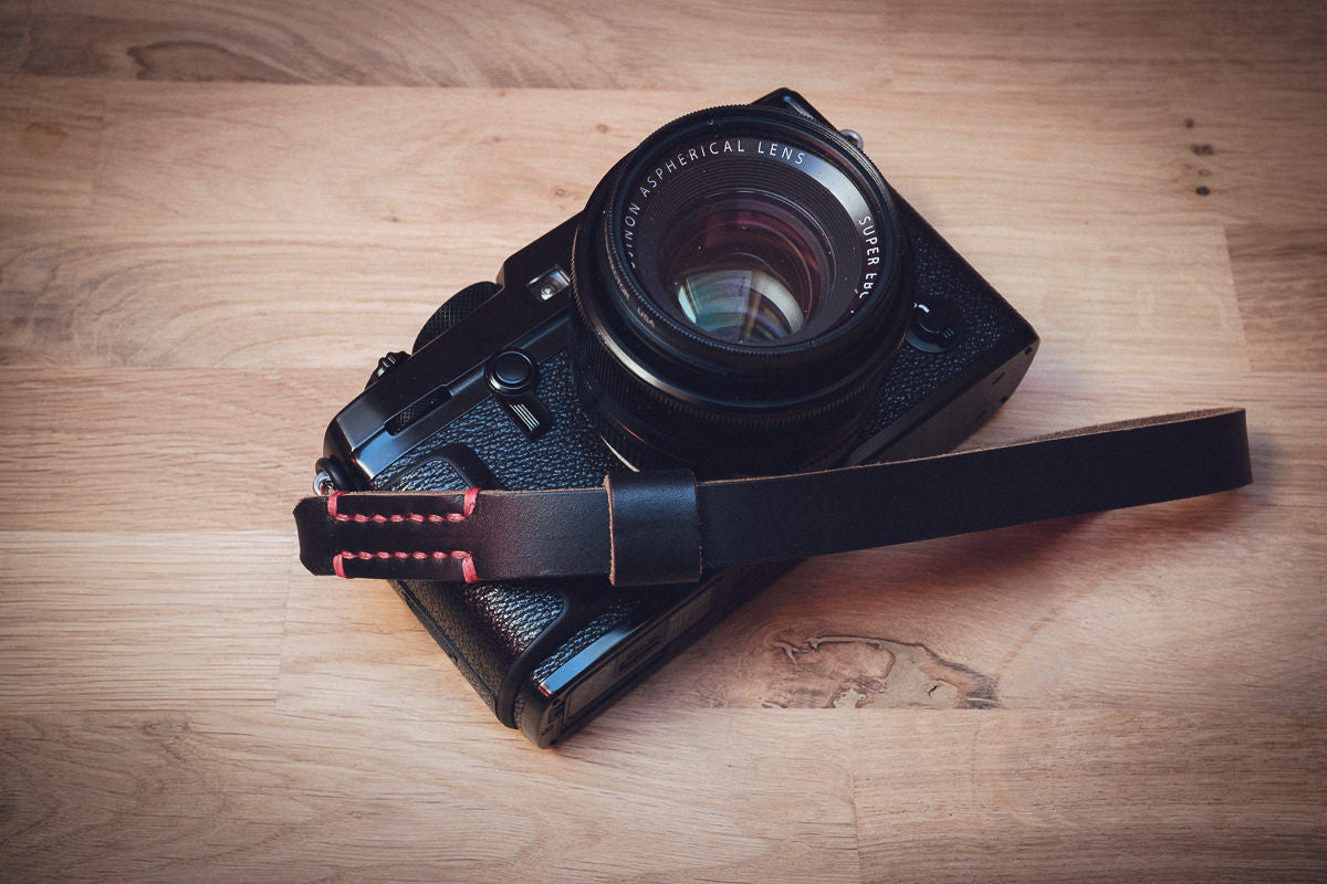 ODYSSEY Leather Camera Wrist Strap