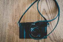 Load image into Gallery viewer, Whipped Classic Leather Camera Strap